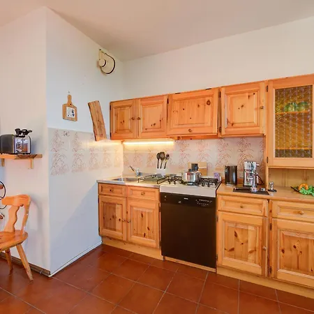 Charming Magognino Hills View - Happy Apartman *