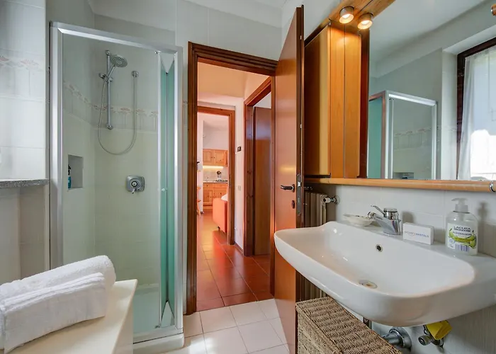 Charming Magognino Hills View - Happy Apartman Stresa